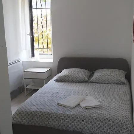Joli Petit T3 Proche Gare Lägenhet